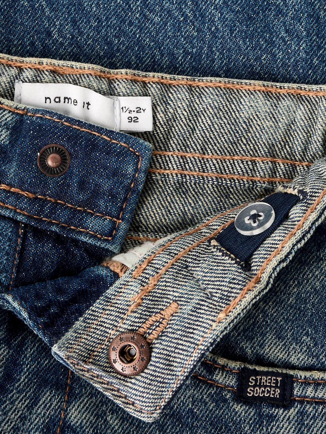 Jeans Tapered Vintage Medium Blue Denim