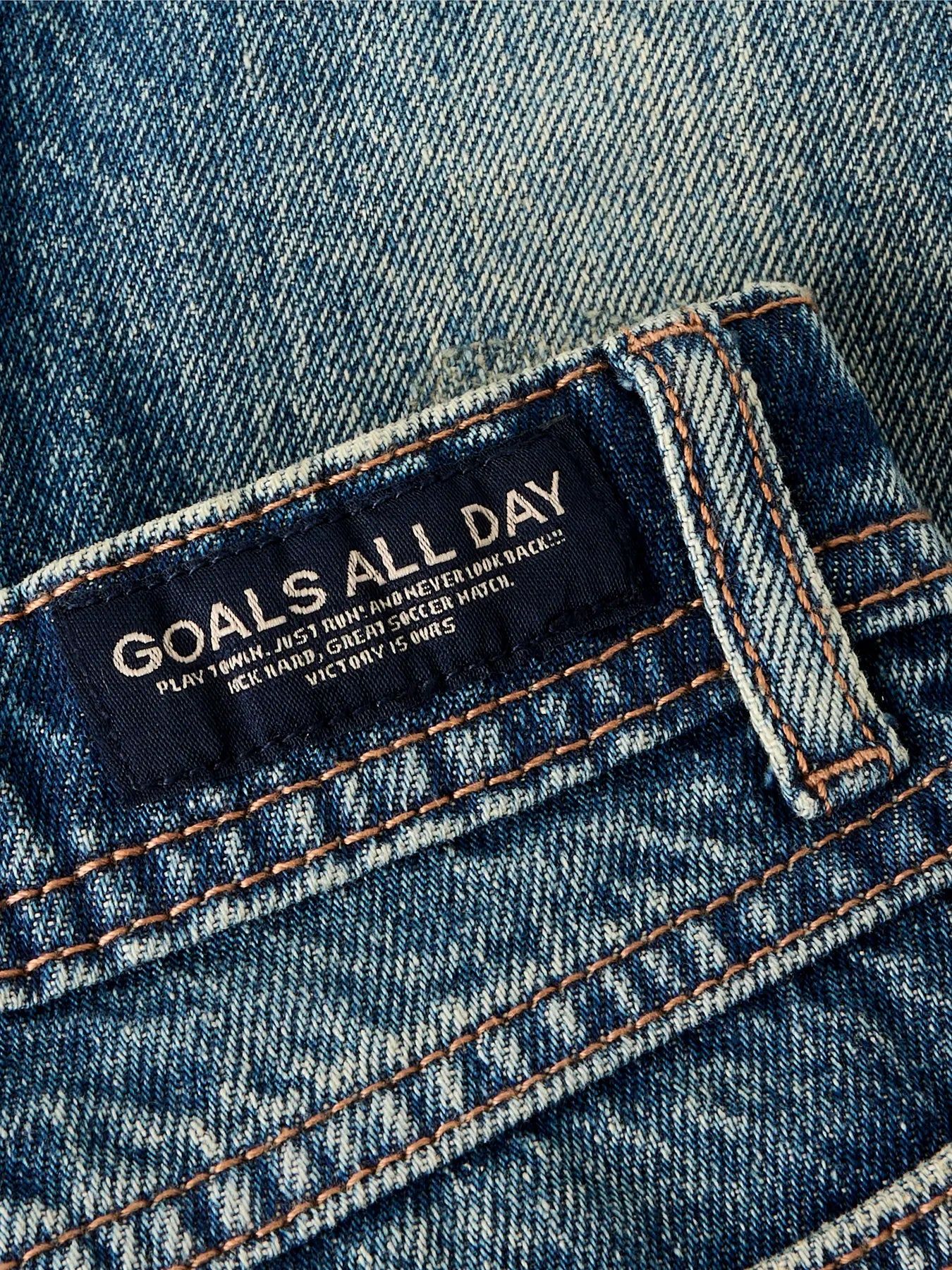 Jeans Tapered Vintage Medium Blue Denim