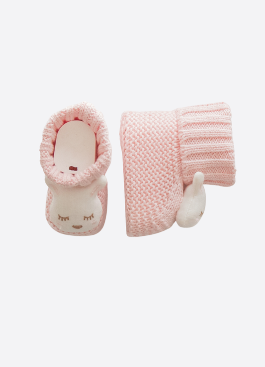 BIO STRICK-BABYSCHÜHCHEN MIT FIGUR – ROSA HÄSCHEN